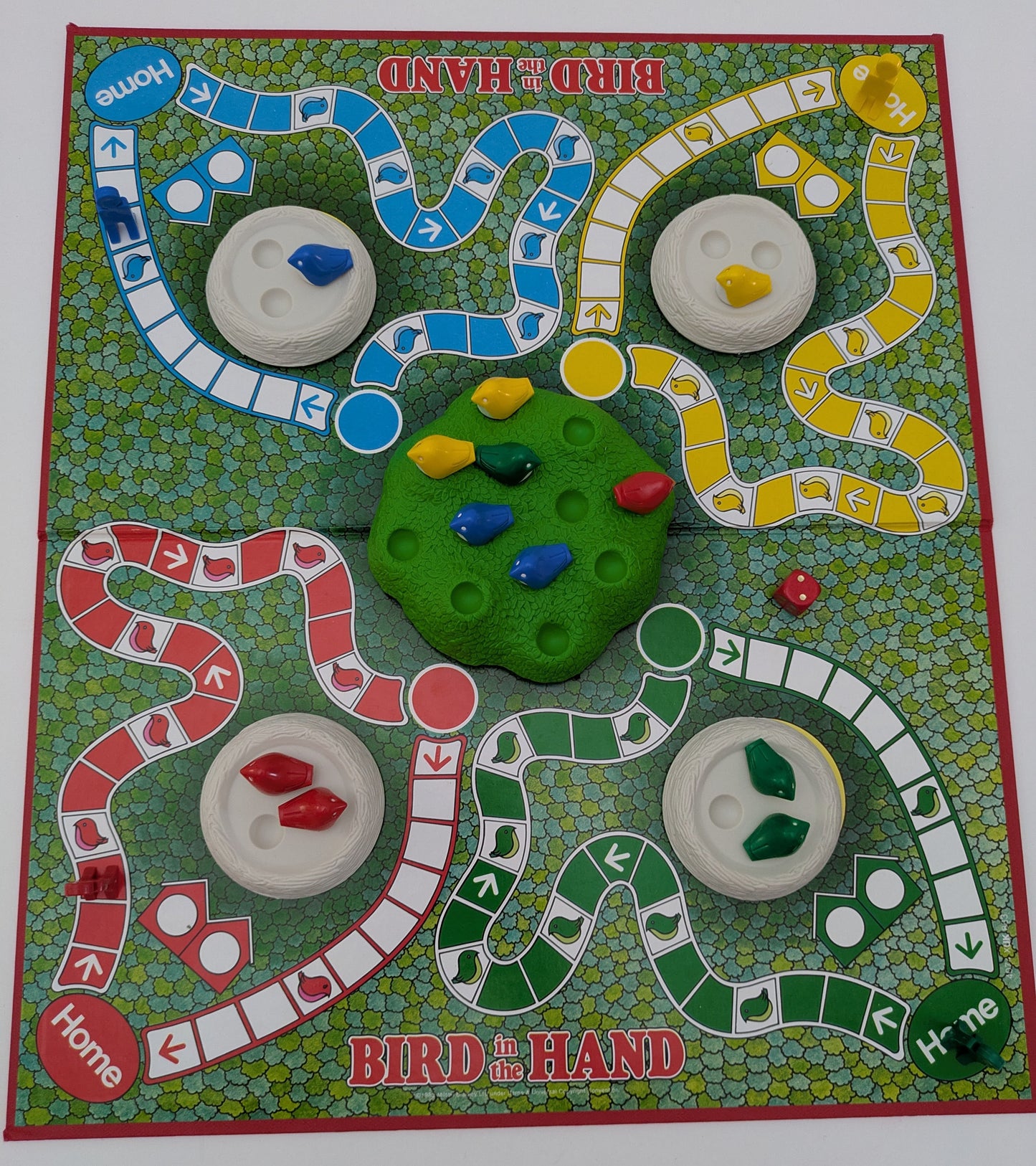 Bird in the Hand (1984) is a light-hearted classic where memory, luck, and a bit of bluffing make every round a joy.
