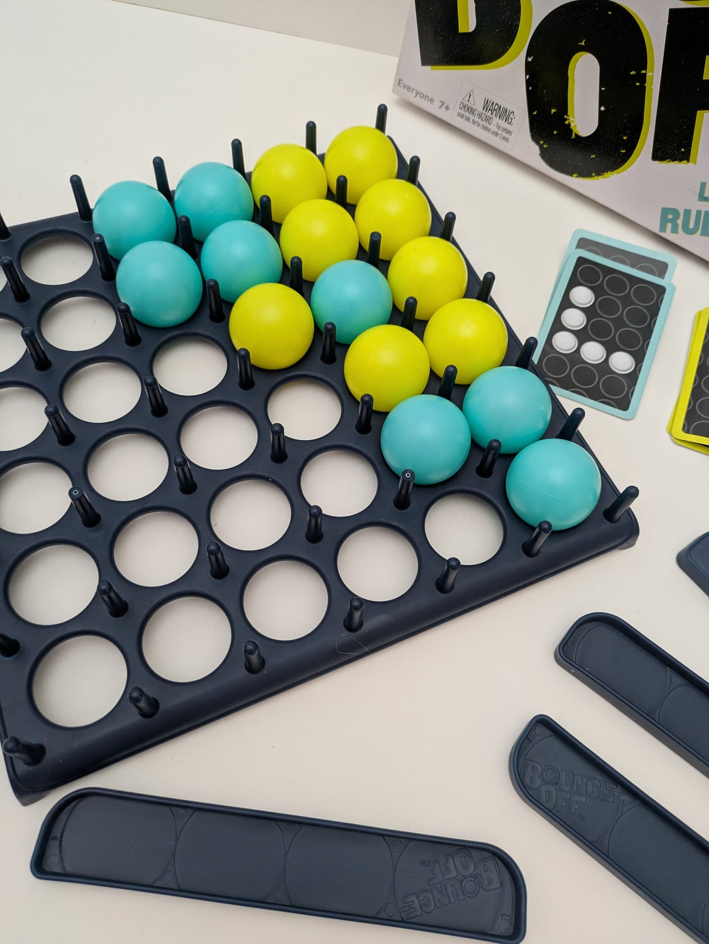Bounce-Off (2013) is a fast, fun-filled challenge of skill, speed and bouncing madness!