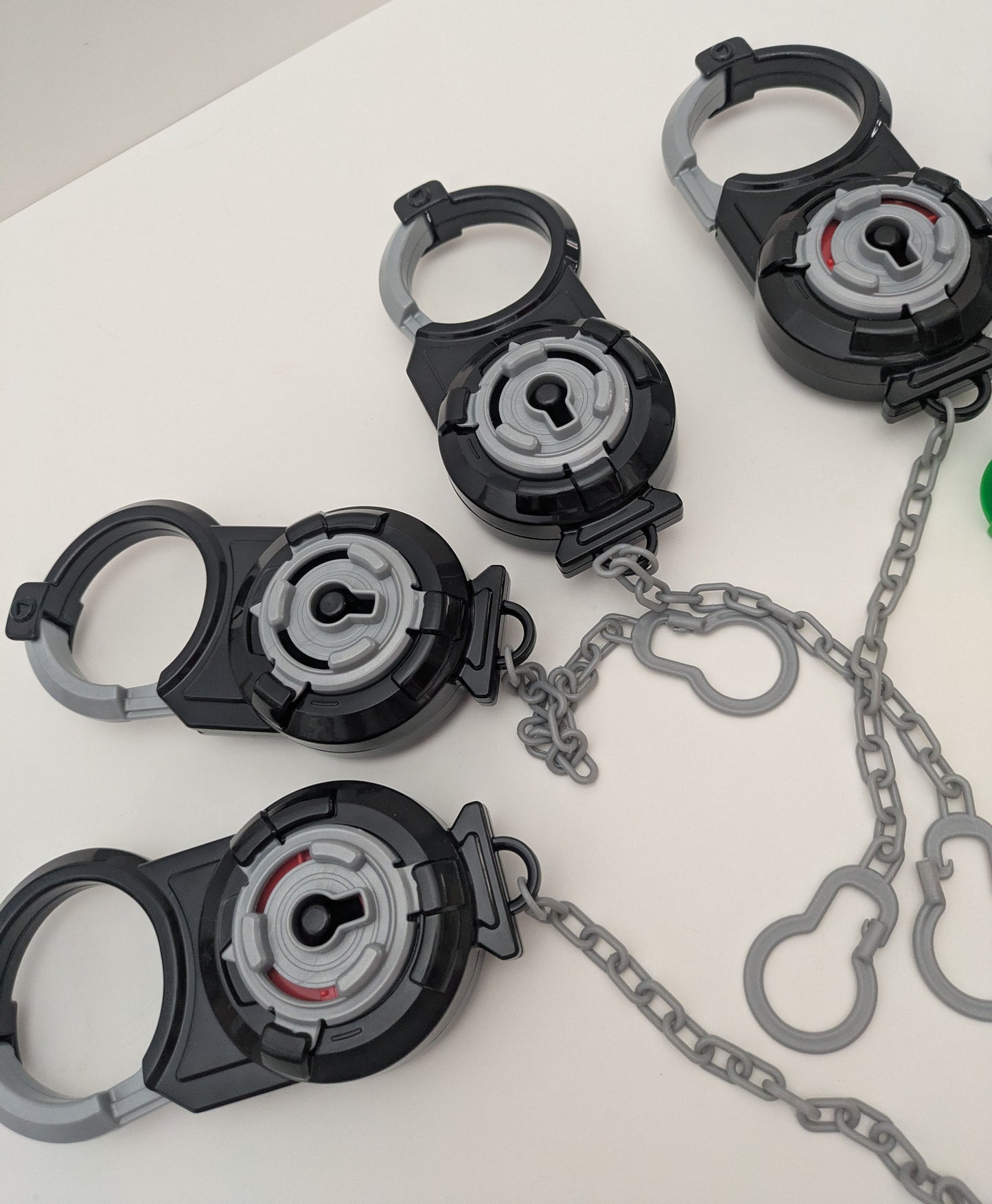 Break Free (2018) tests your logic, reflexes and nerve in a thrilling handcuff escape.