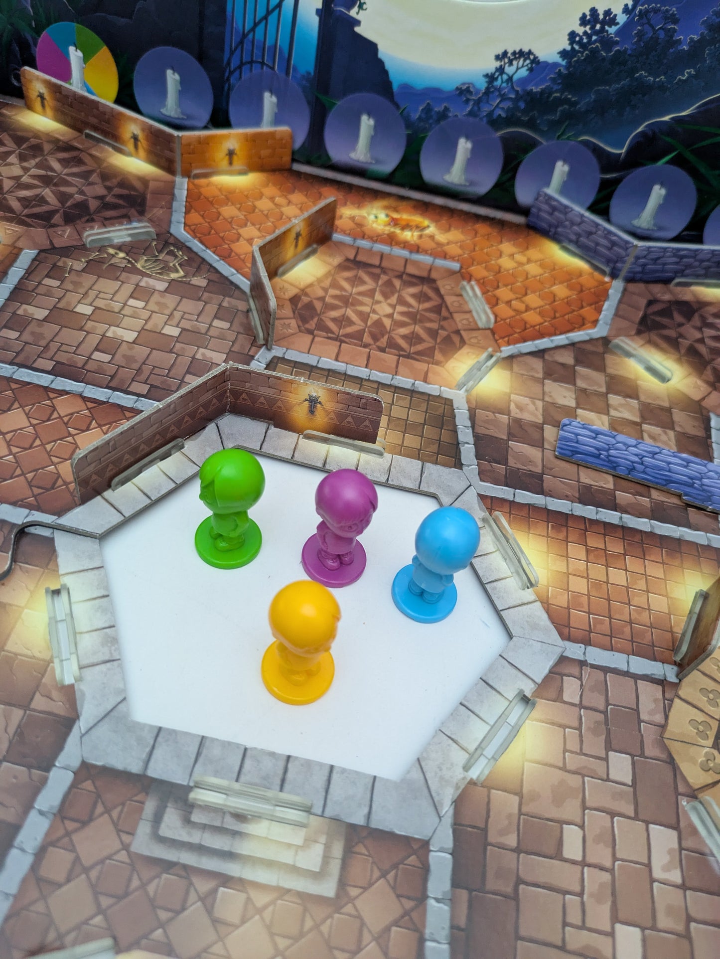 Bugacula (2019) – A Spooky Family Adventure Game from Ravensburger