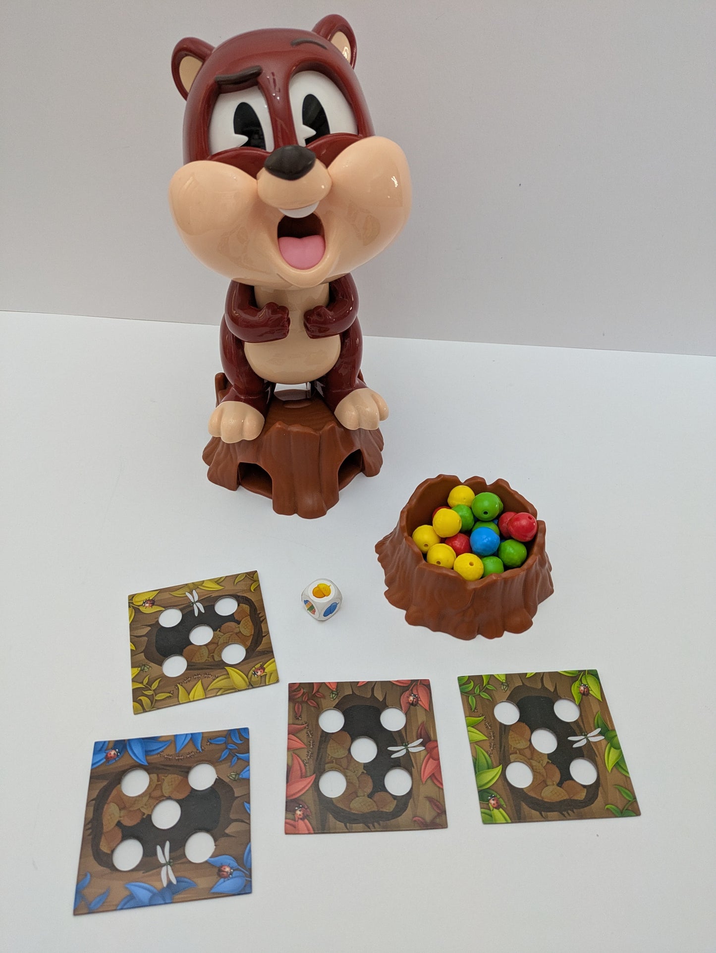 Chompin’ Charlie (2021) is the nutty race to stash your acorns before Charlie pops!