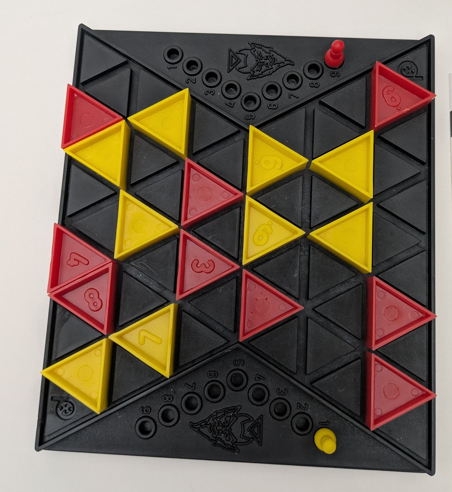 Devil’s Triangle (1987) is a clever little strategy game that really makes you think before you move.