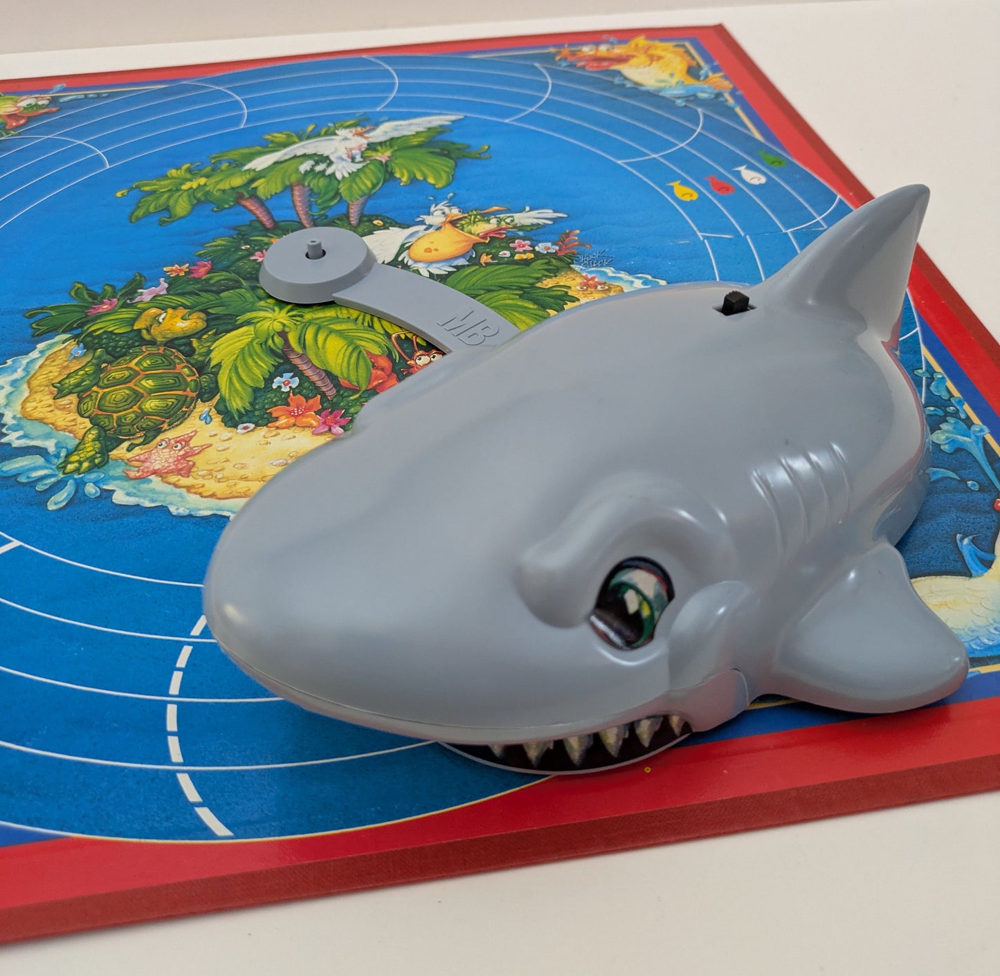 Dive into the excitement of Shark Chase (1989) – the ultimate game of chase, panic and fun.
