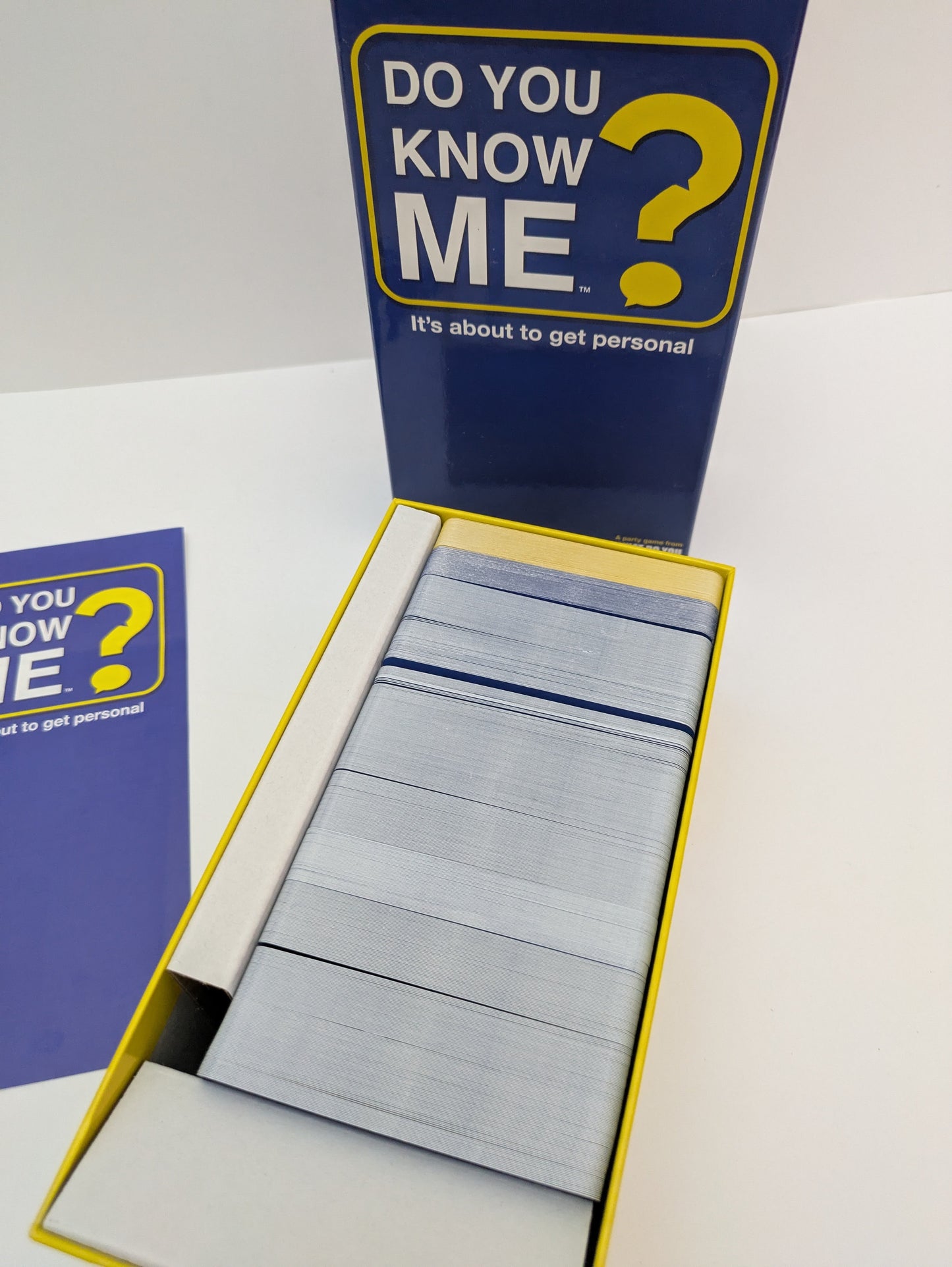 Do You Know Me (2019) – The ultimate icebreaker for parties, family nights, and fun social gatherings.