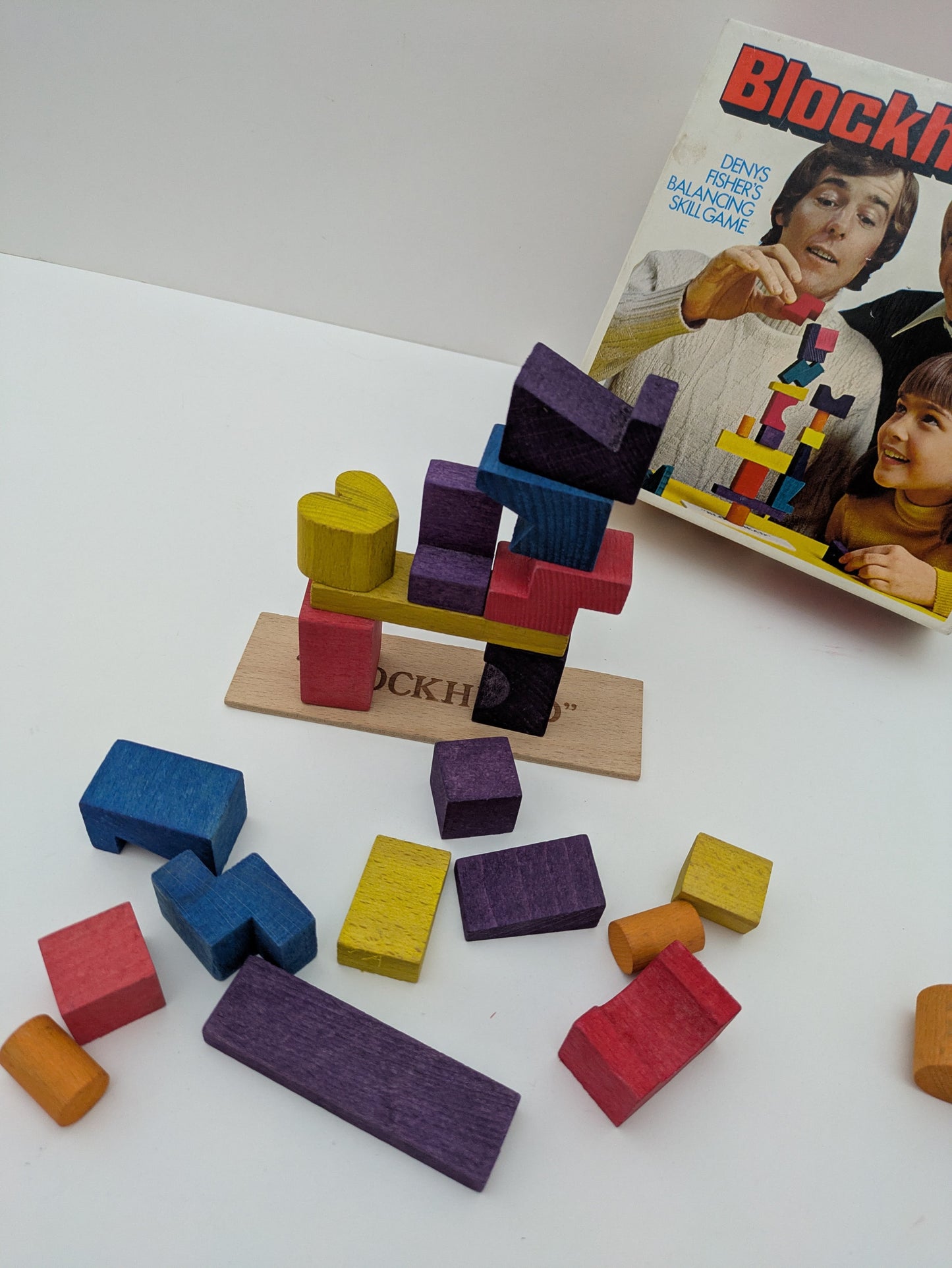 Don’t let it tumble! Blockhead (1976) is a fun balancing game that’s harder than it looks.
