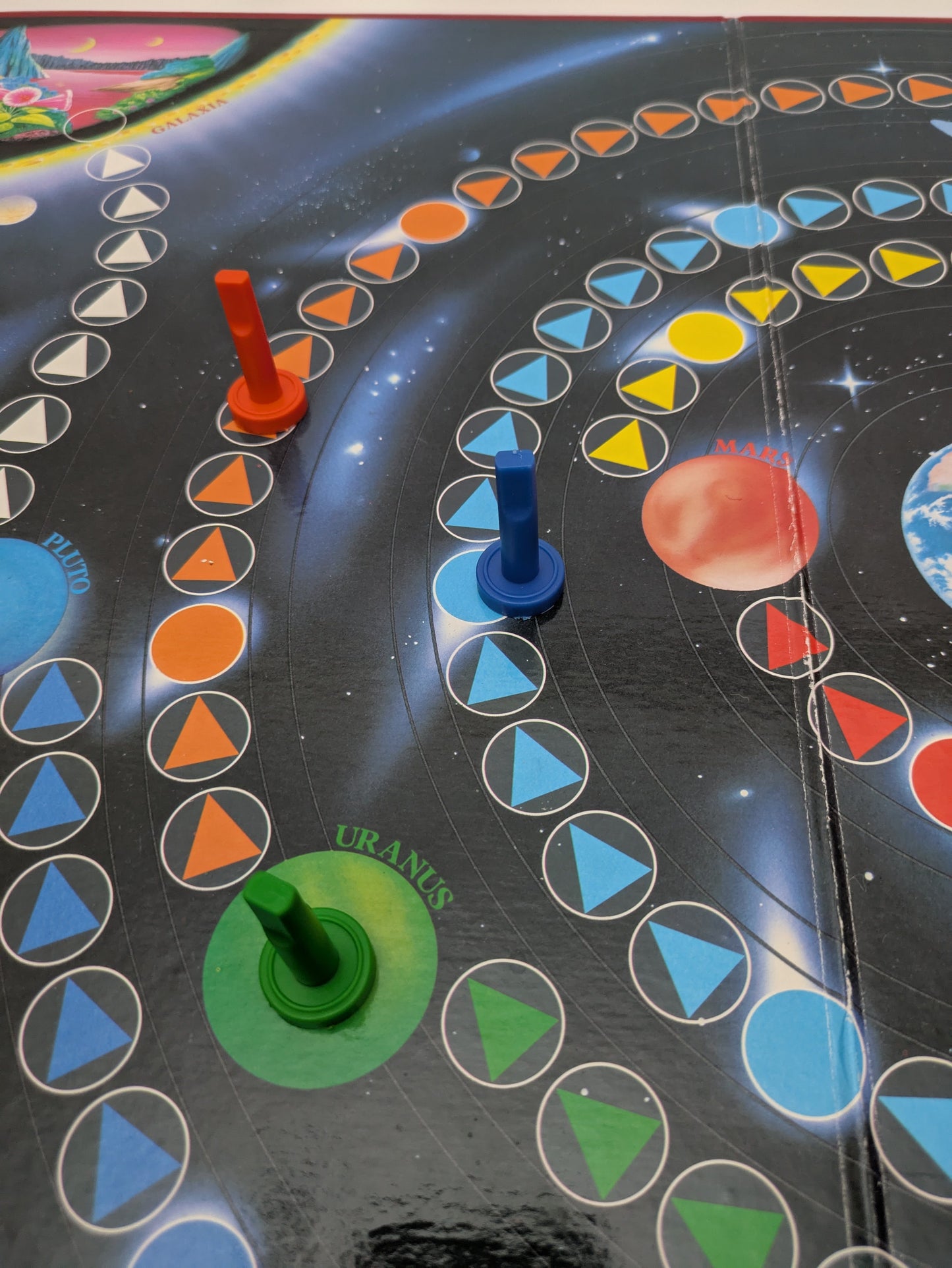 Explore Galaxia with Game of Knowledge (1984) – A Retro Educational Game