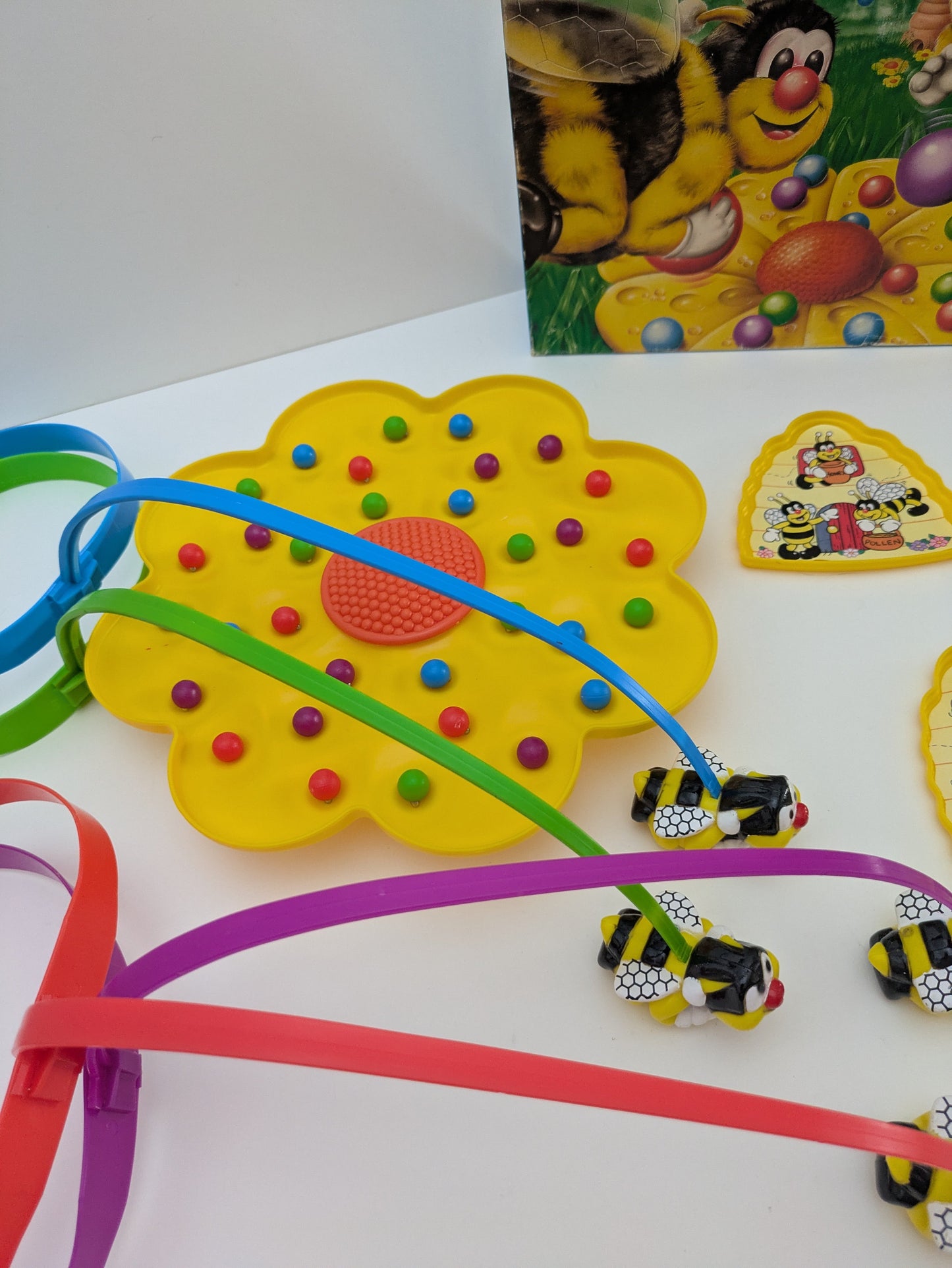 Fast, fun, and full of buzz – it’s Bizzy Buzzy Bumbles (1991)!