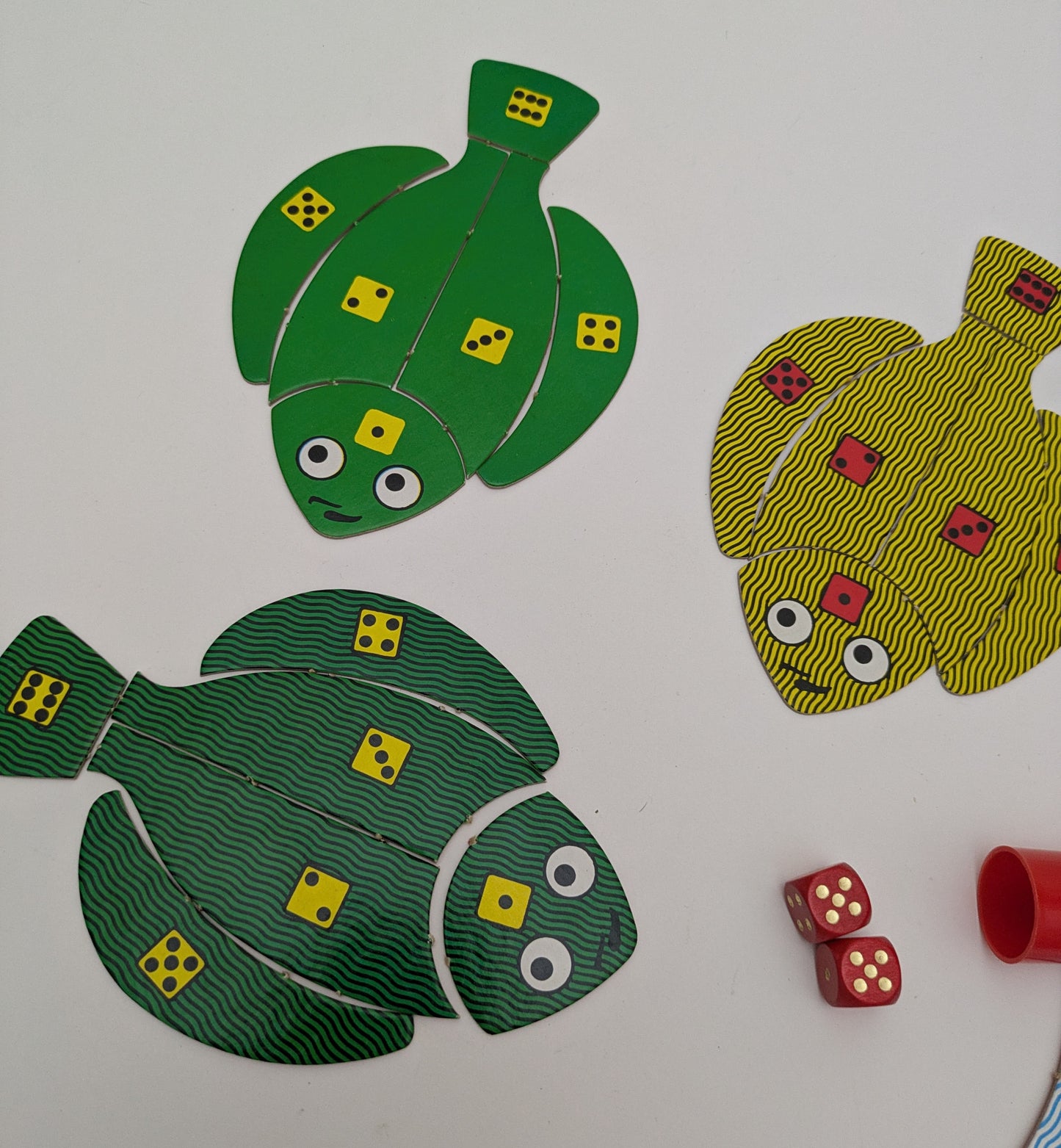 Floundering Board Game 1984 – Catch and Build Your Flounders