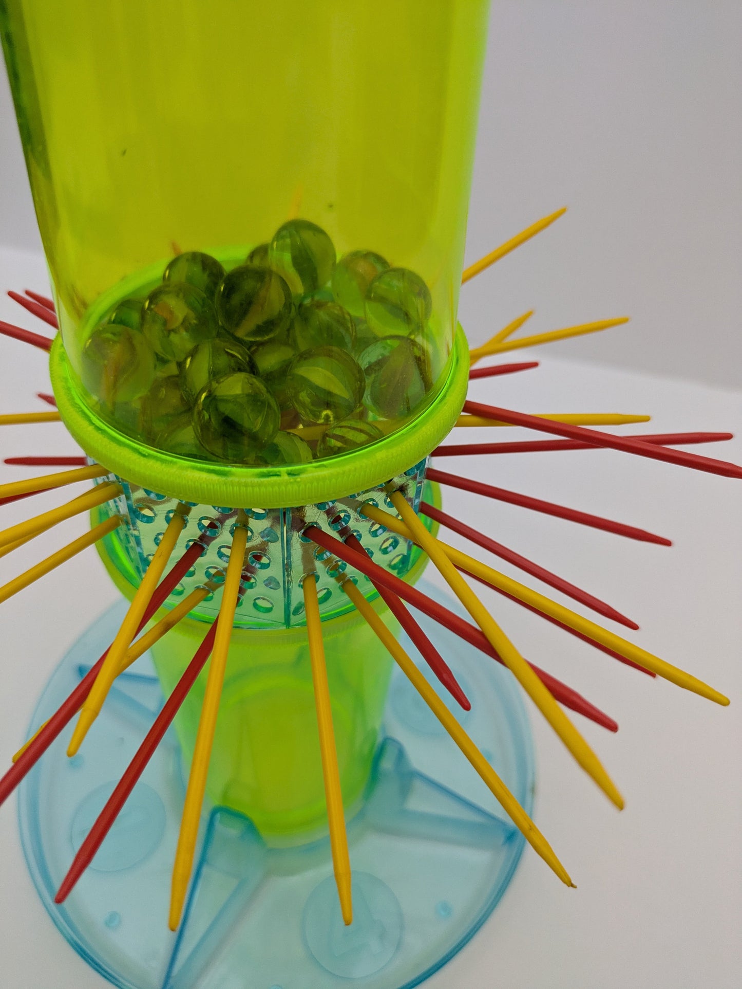 Ker-Plunk (1986) – The Classic Nerve-Racking Marble Game