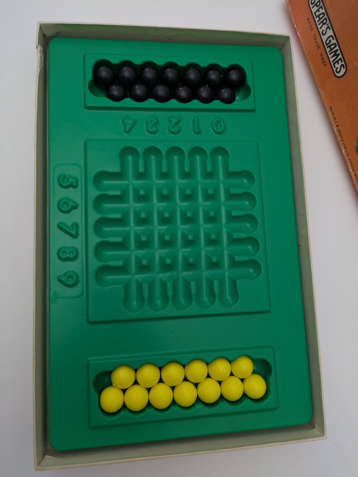 One clever push can change everything in Push (1977) – are you ready to plan ahead