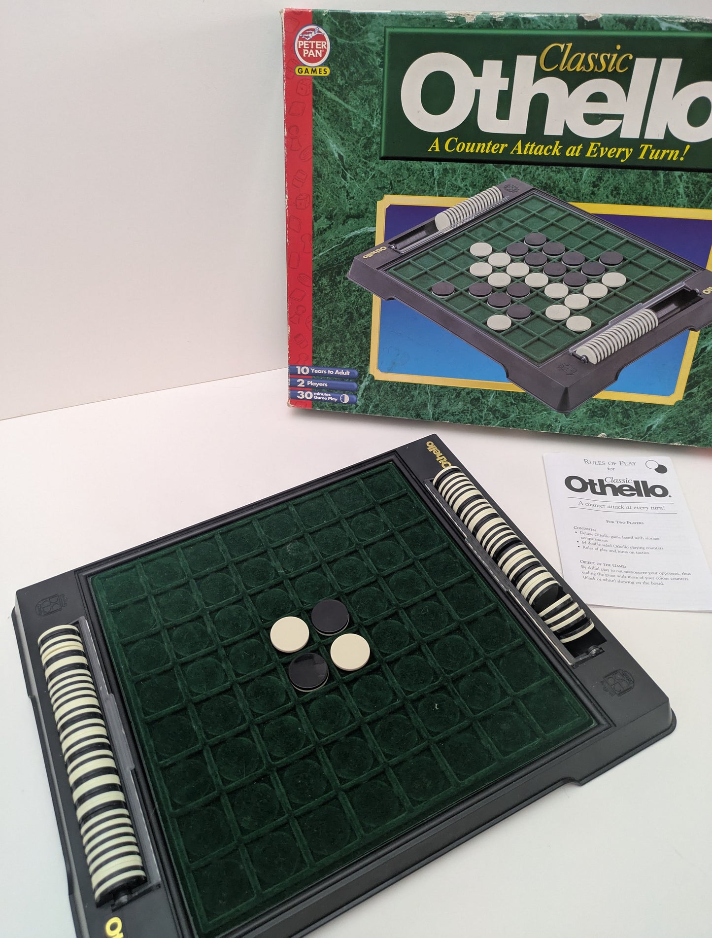 Outsmart and outflip your opponent in the timeless strategy game Othello (1997).