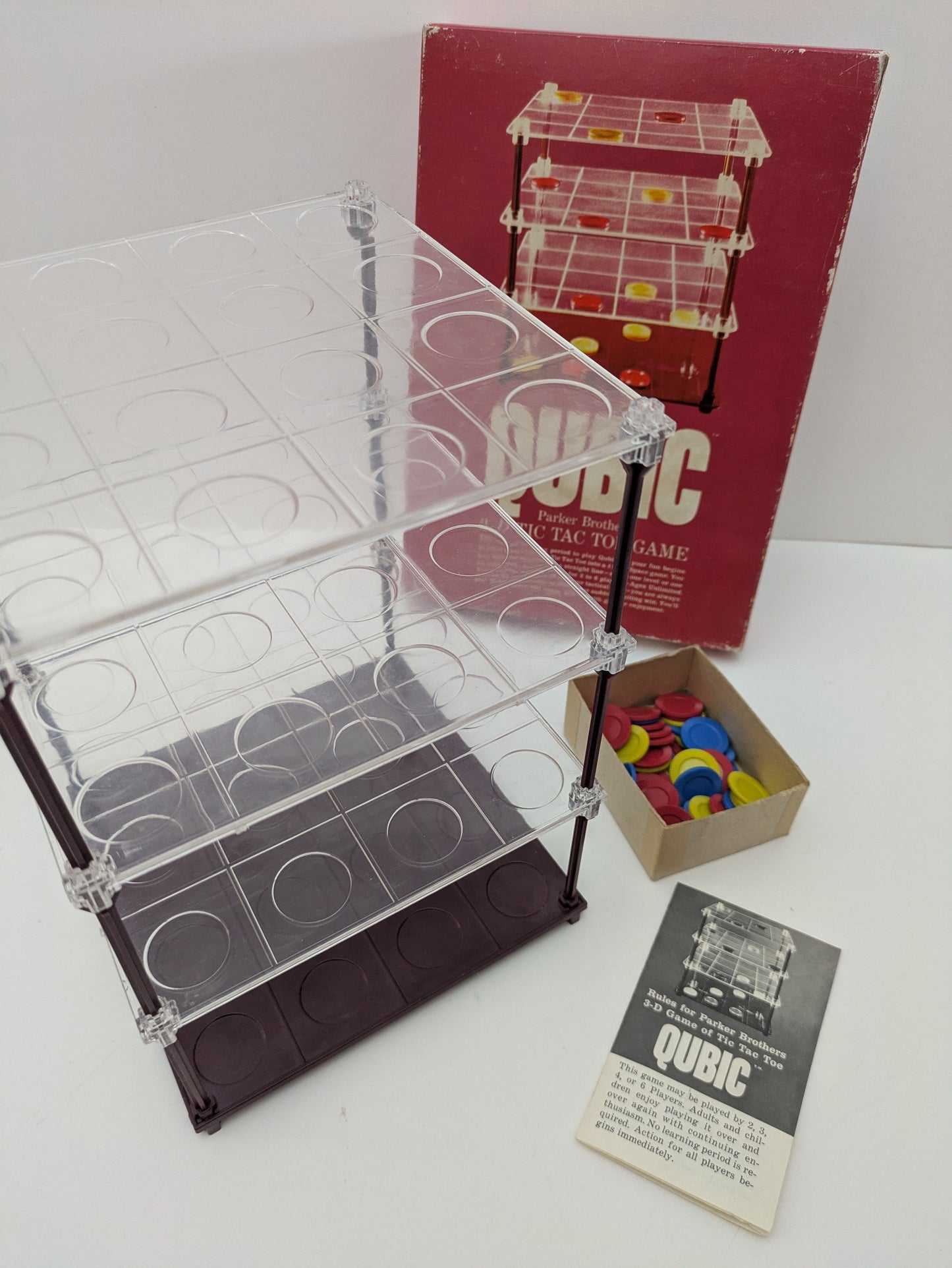 Discover Qubic (1965) – Parker Brothers’ Timeless Strategy Game