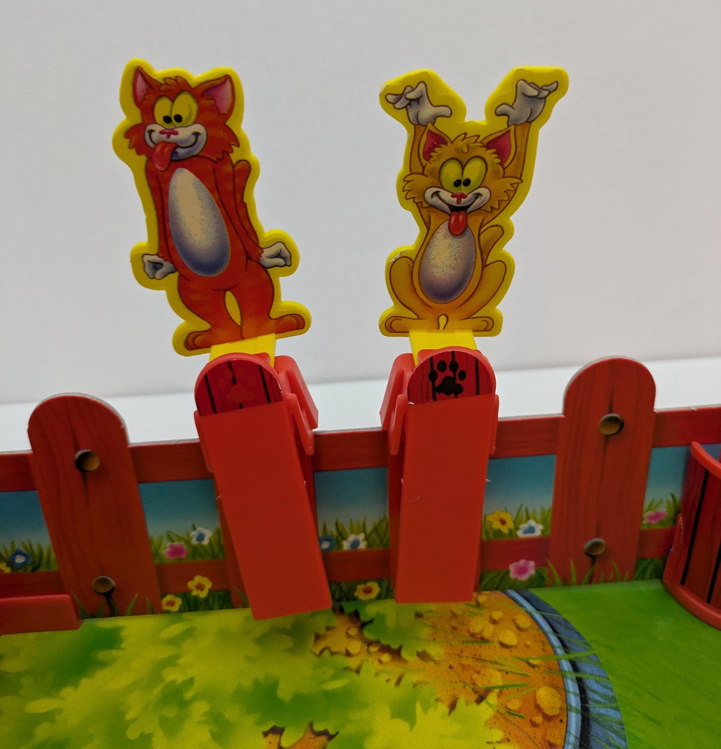 Relive 90s Fun and Flying Cats with Fraidy Cats (1995)