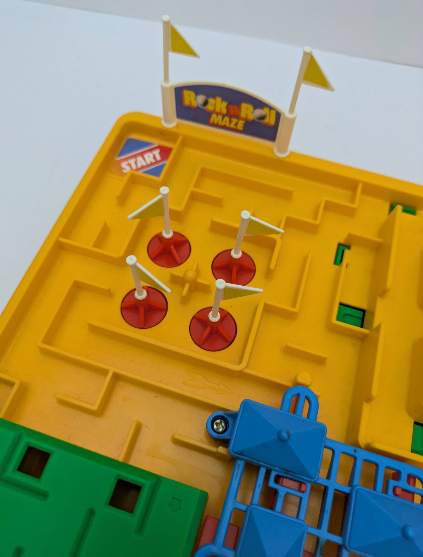 Rock n Roll Maze (1988) – Guide the Ball Through the Maze