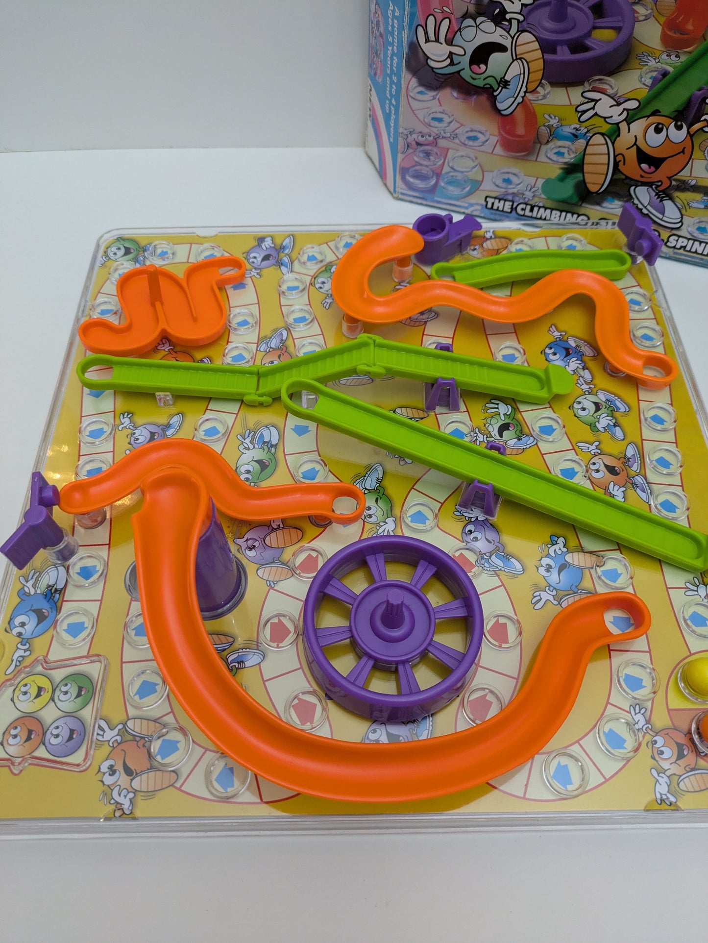 Step into the fun of 3D Snakes and Ladders (2012) and race your way to the finish!