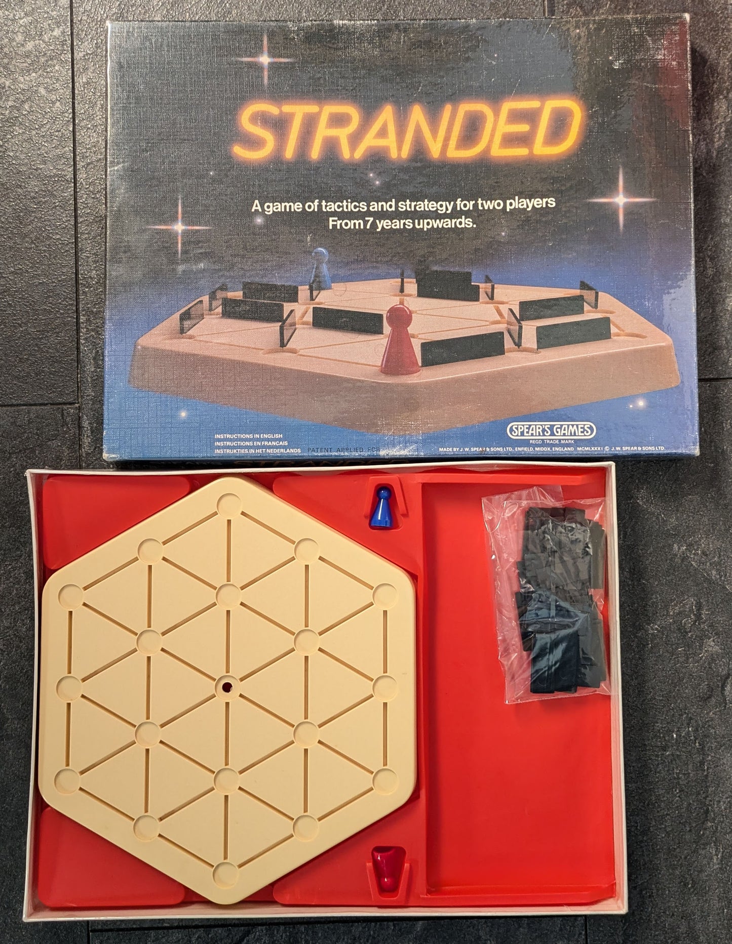 Stranded (1981) - Classic Two-Player Strategy Game