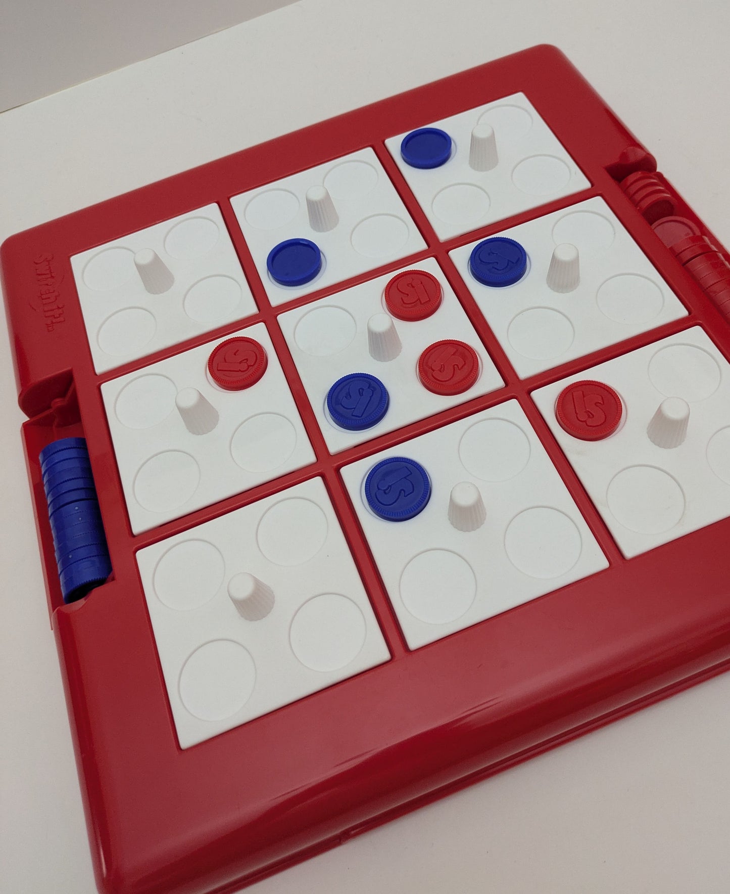 Switch It (1988) – The Strategic Board Game That Keeps Changing Every Turn