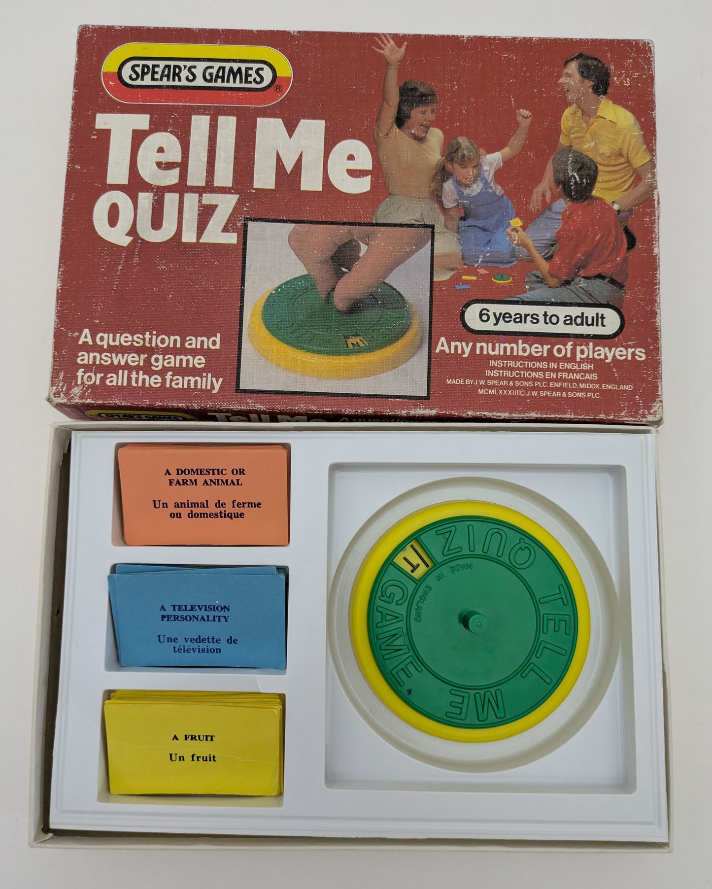 Tell Me Quiz (1983) – The Classic Fast-Paced Family Quiz Game