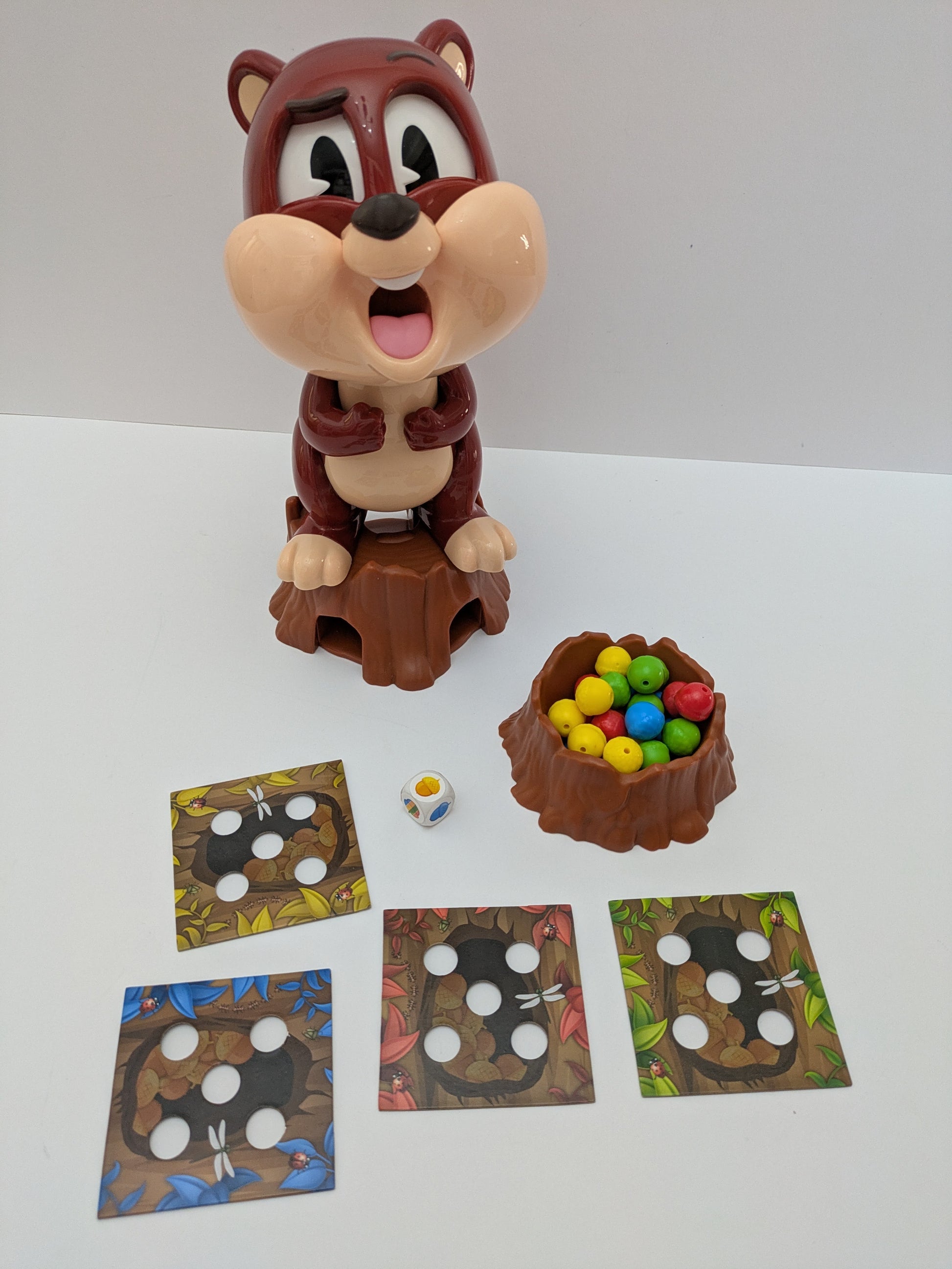 Chompin’ Charlie (2021) is the nutty race to stash your acorns before Charlie pops!