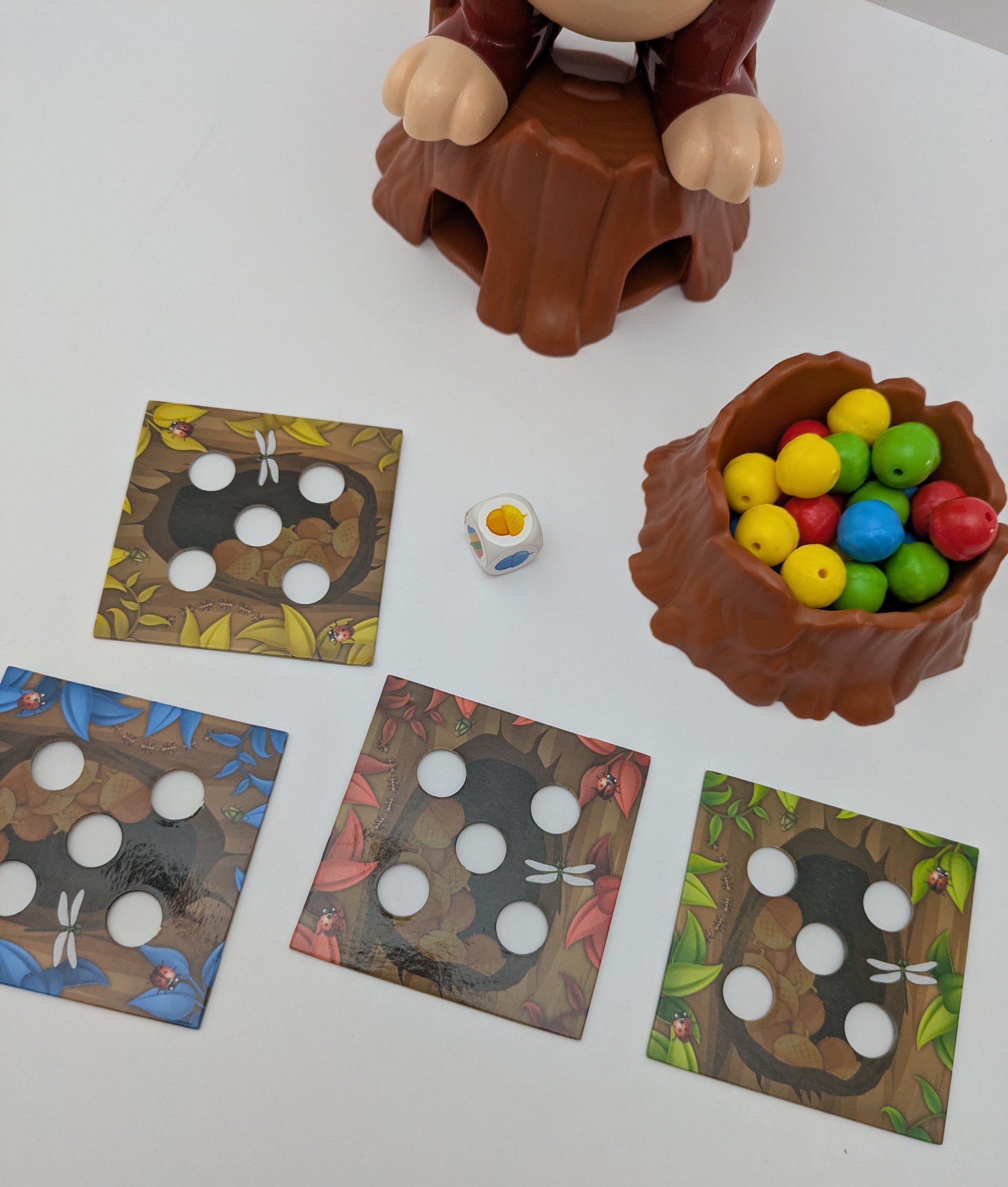 Get ready to giggle with Chompin’ Charlie (2021), the game where the squirrel steals the show!