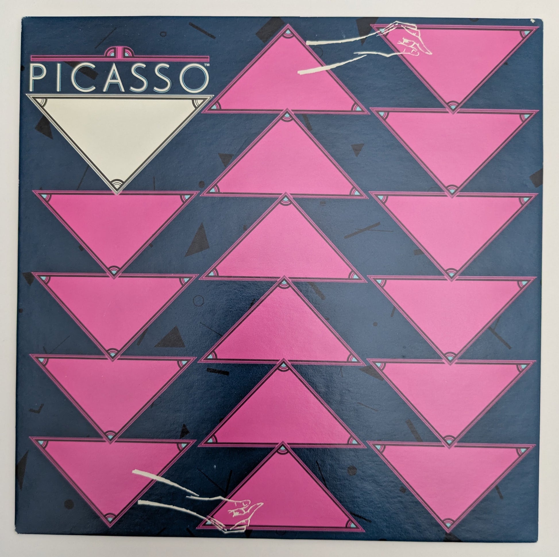 Picasso (1990) is the hilarious drawing and guessing game where your dodgy doodles become the star of the show