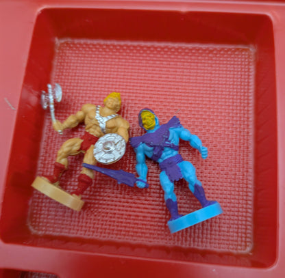 Relive the epic cartoon battles in this vintage 2-player strategy game from 1983.