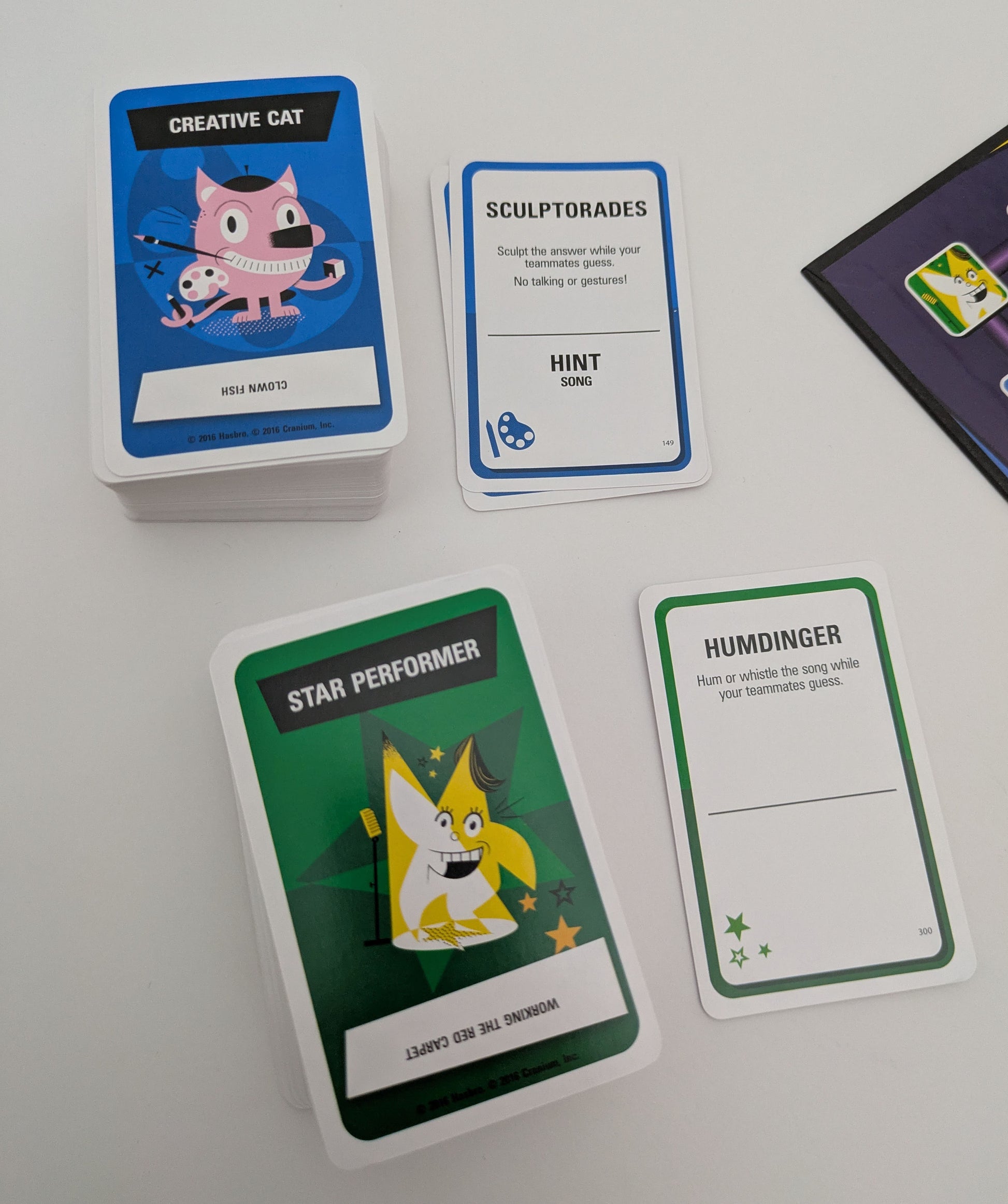 Sculpt, act, guess, hum, and even spell backwards to victory in Cranium (2016)!
