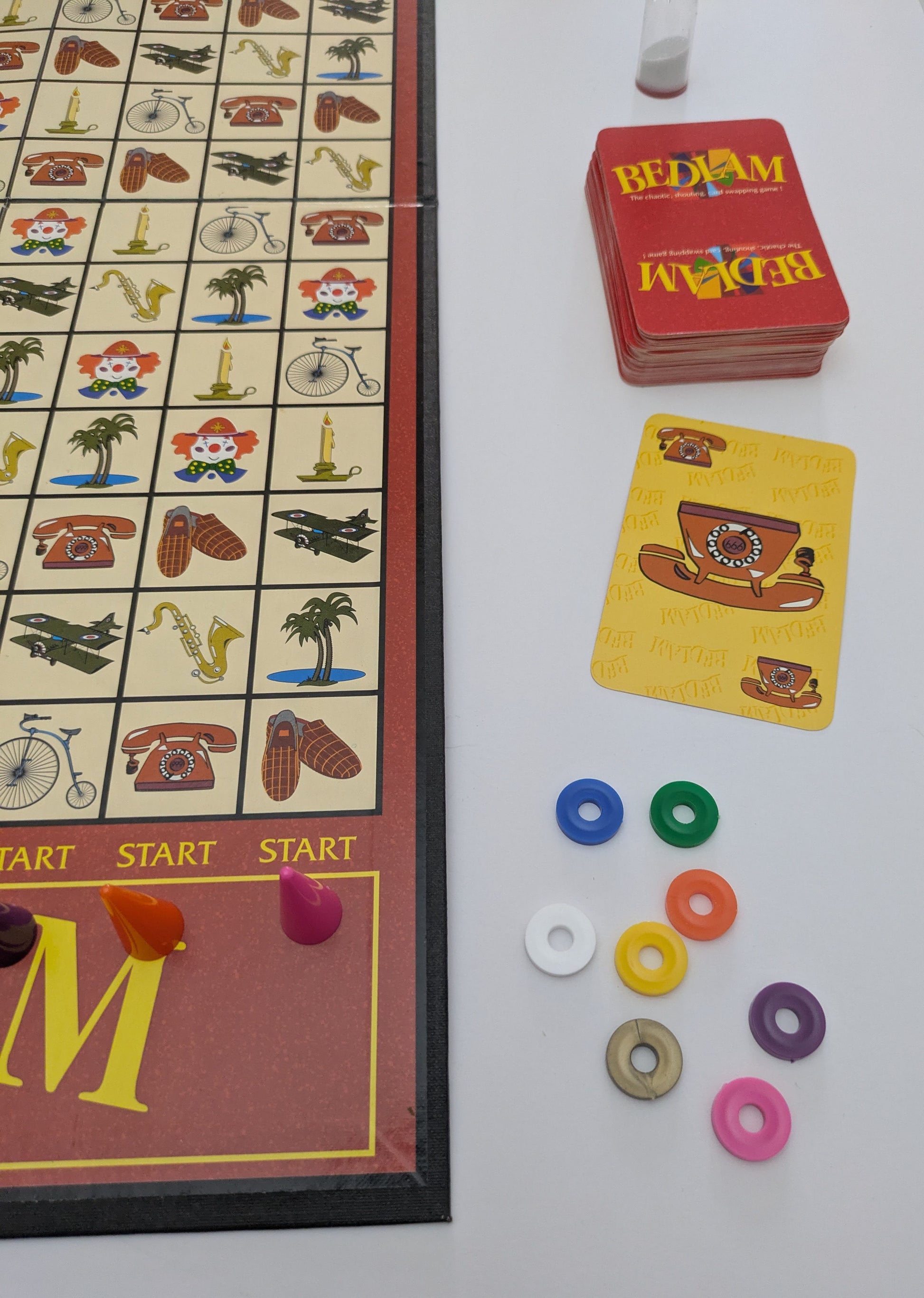 Think Fast or Fall Behind in Bedlam (1995) – The Frantic Card Game of Picture Perfection!
