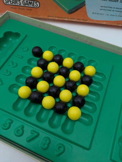 Think fast, act smart, and form the winning square in Push (1977).