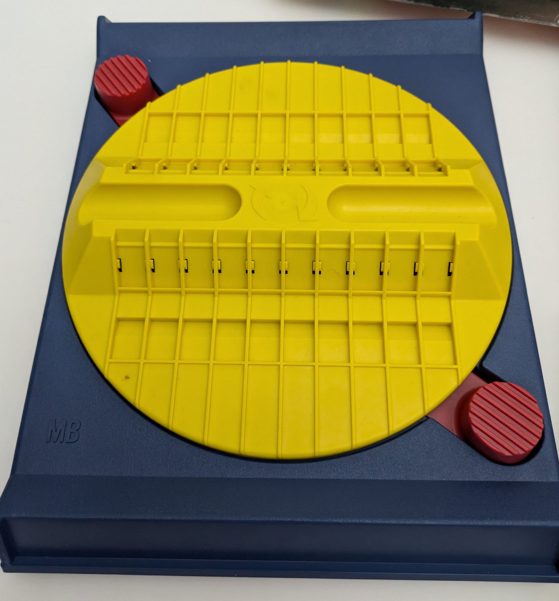Wizzword (1977) – The Classic 2-Player Word Scramble Showdown